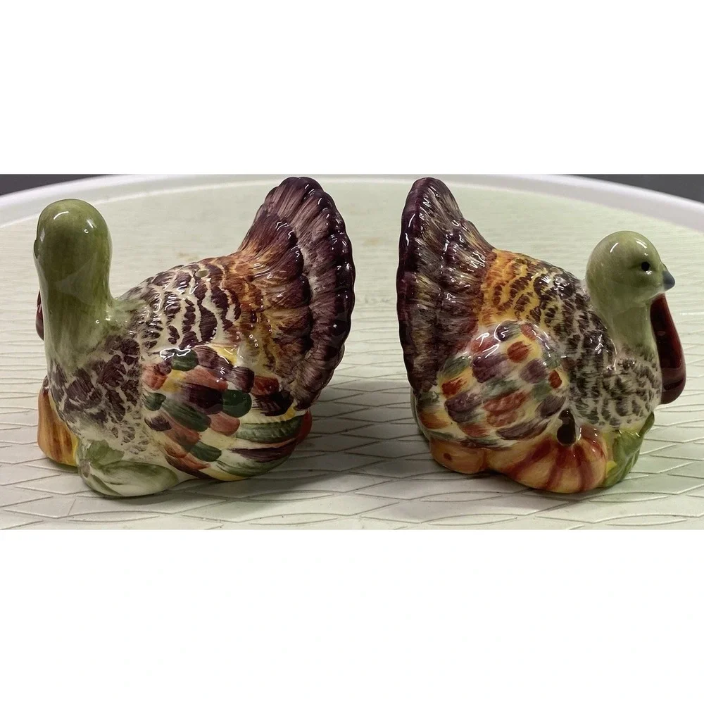 Vintage CIC‎ TSS Turkey Thanksgiving Fall Ceramic S&P Shakers 3